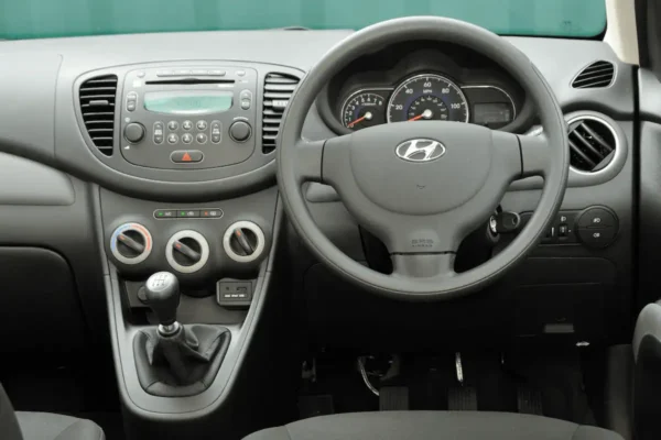 Hyundai I10 2008 - Image 2