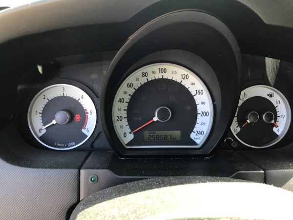 Kia seed 2010 - Image 5